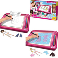 
              BARBIE FASHION ATELIER CON DOLL
            